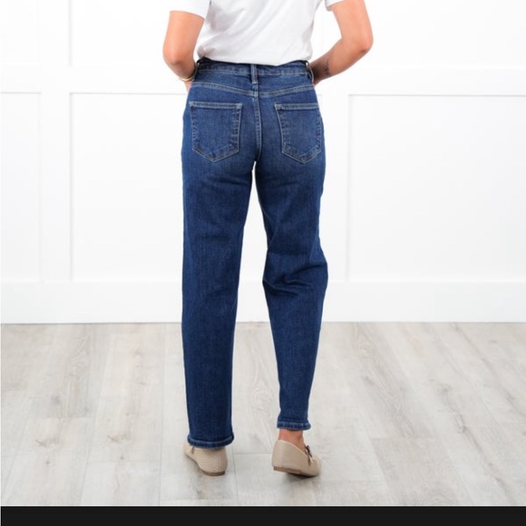 Risen boyfriend jeans size 7/28 - Picture 3 of 12